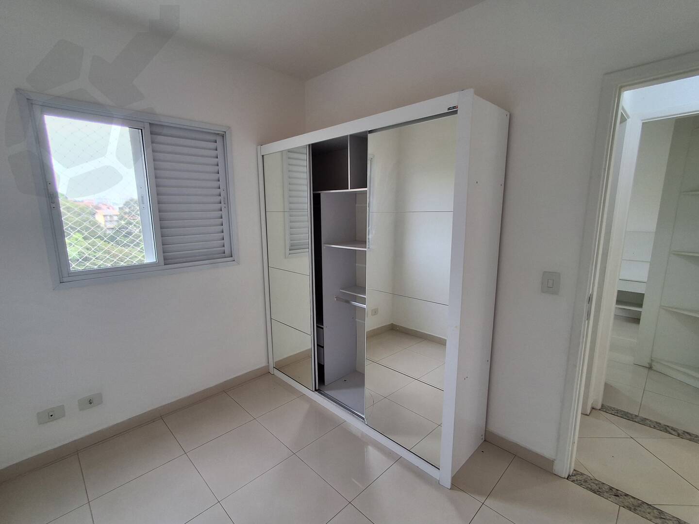 Apartamento à venda com 2 quartos, 55m² - Foto 14