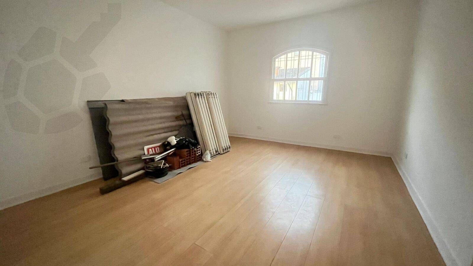 Casa para alugar com 3 quartos, 130m² - Foto 14