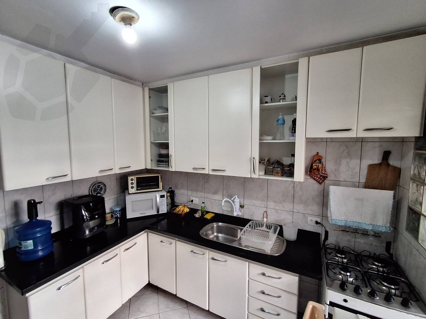 Apartamento à venda com 3 quartos, 75m² - Foto 1