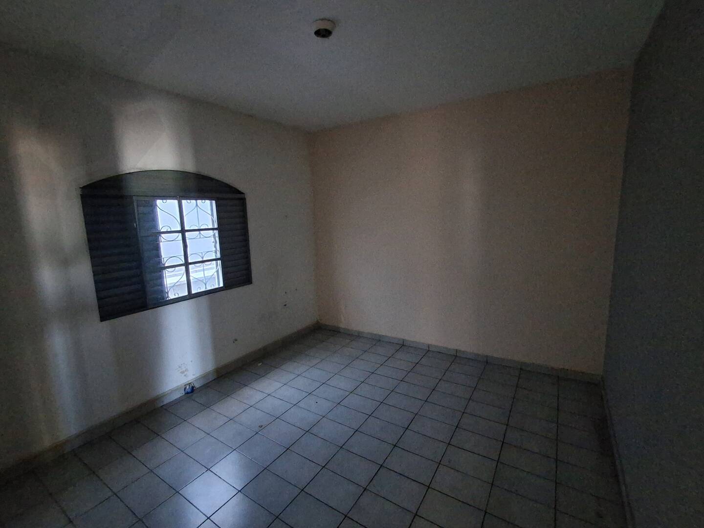 Casa para alugar com 3 quartos, 120m² - Foto 7