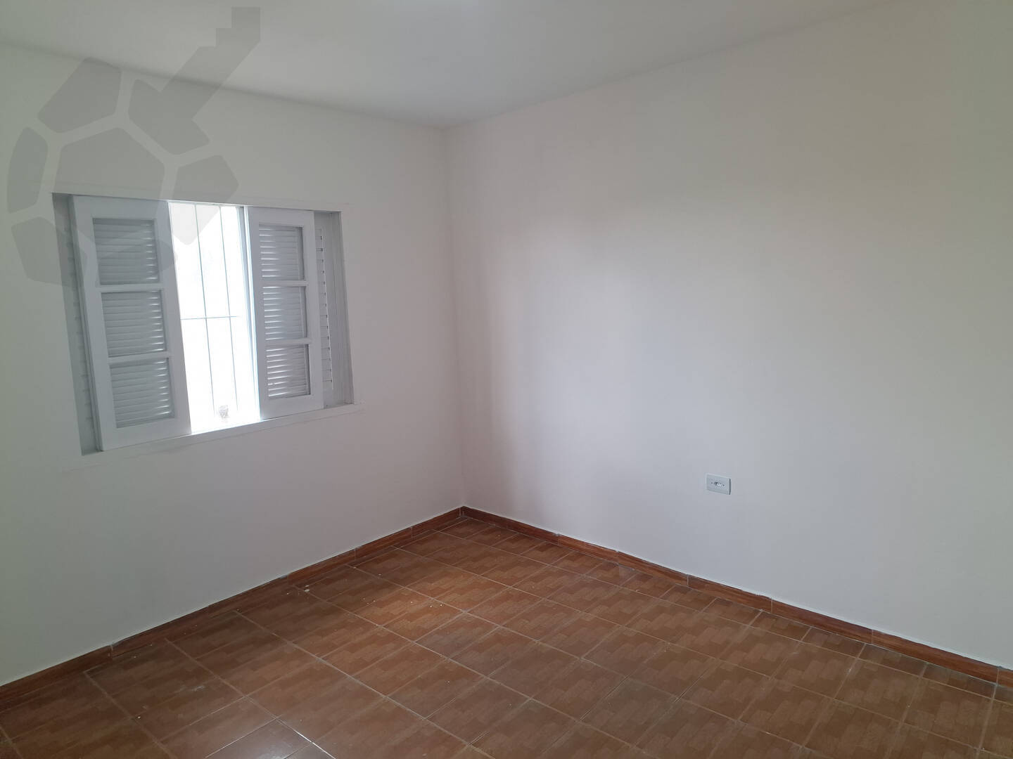 Casa para alugar com 2 quartos, 70m² - Foto 2