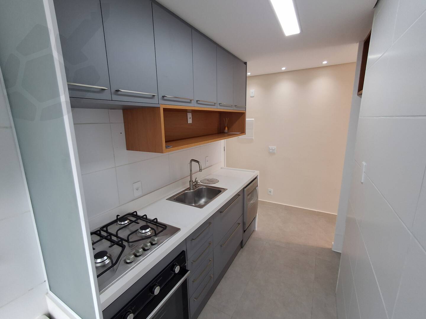 Apartamento para alugar com 2 quartos, 50m² - Foto 3