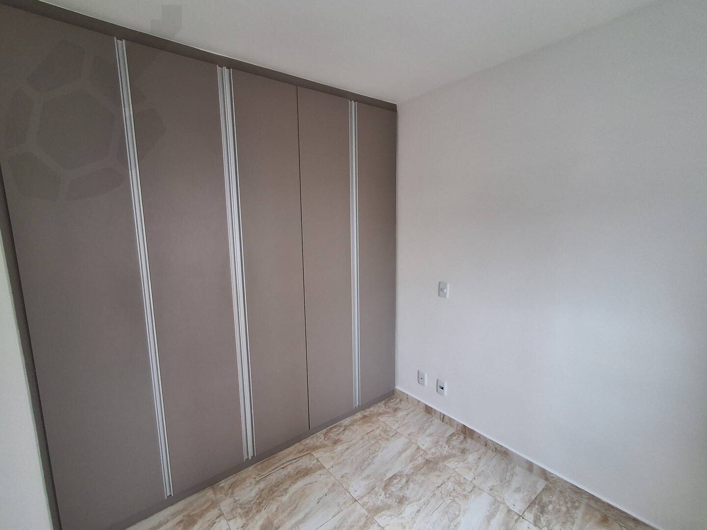 Apartamento para alugar com 2 quartos, 49m² - Foto 12