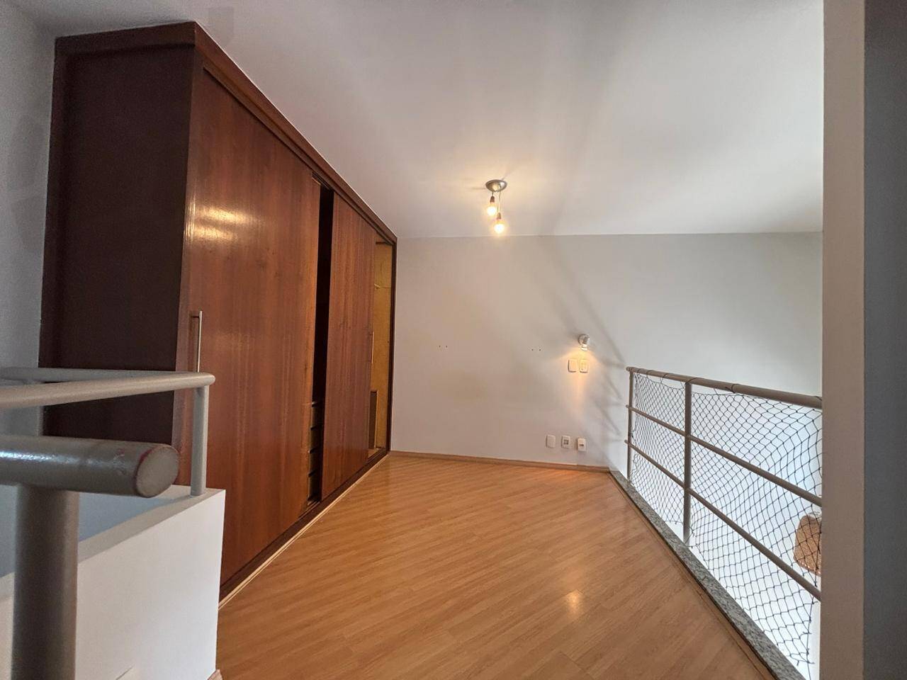 Apartamento para alugar com 1 quarto, 50m² - Foto 2